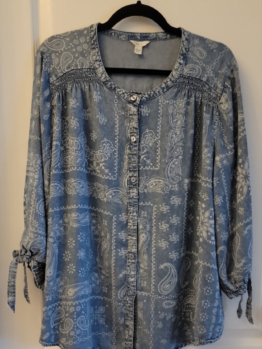 Cato Light Blue Paisley Button-Front Blouse